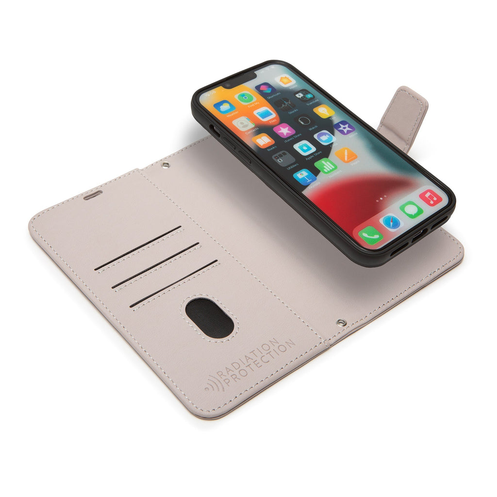 SafeSleeve Detachable for iPhone 16 Series (16, 16 Plus, 16 Pro, 16 Pro Max, 16e)