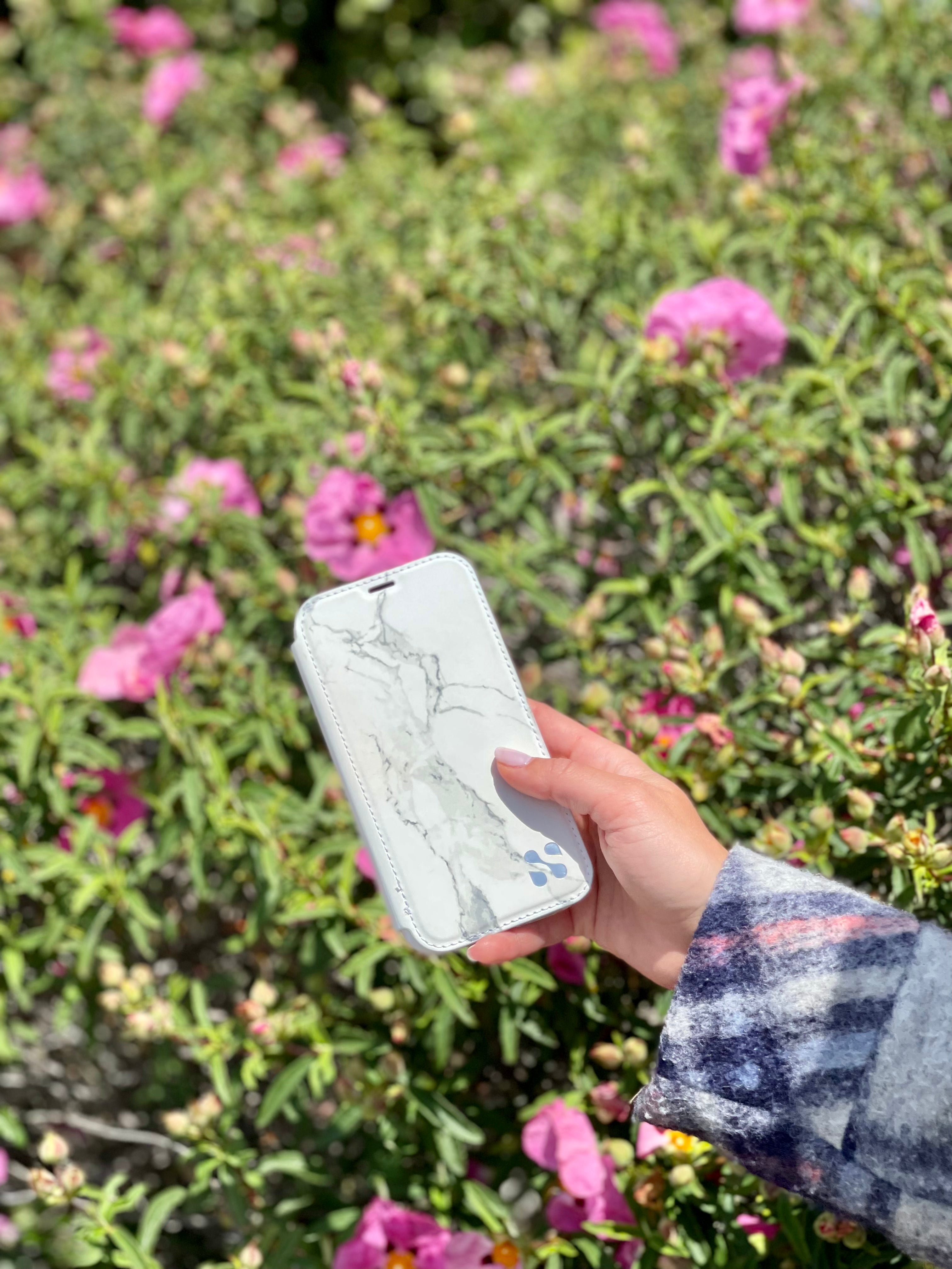 SafeSleeve Slim for iPhone 17 Series (17, 17 Air, 17 Pro, 17 Pro Max, 17e)