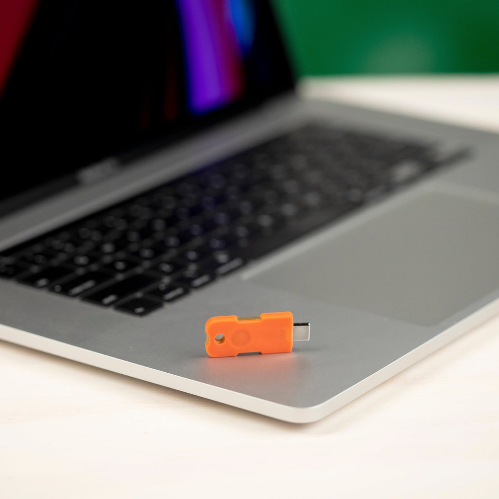 Solo 2C+ NFC Security Key (Built with Trussed®)