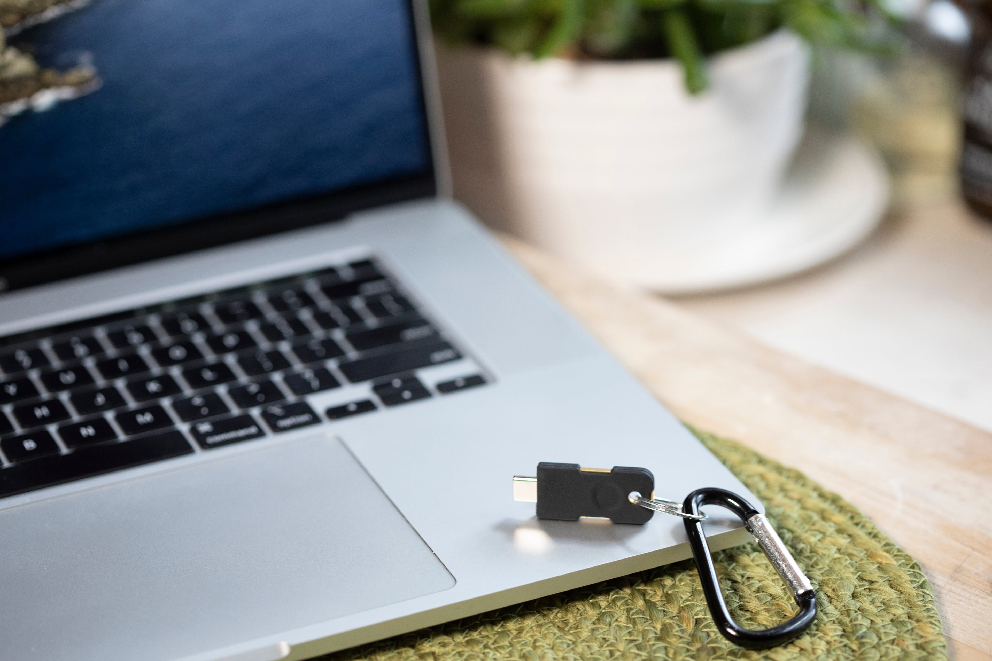 Solo 2 USB-C Hacker - Open Security Key for Developers