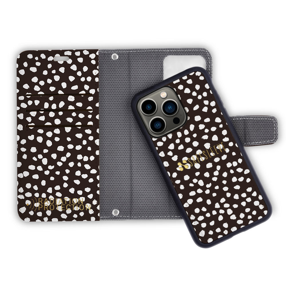 SafeSleeve Detachable for iPhone 16 Series (16, 16 Plus, 16 Pro, 16 Pro Max, 16e)