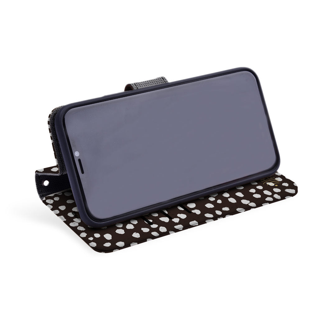 SafeSleeve Detachable for iPhone 16 Series (16, 16 Plus, 16 Pro, 16 Pro Max, 16e)